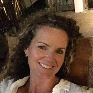 Meet your Posher, Lynda